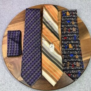 Lot Of 3‎ Mens Silk Ties Preppy Pointed